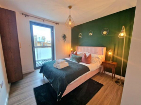 Luxury Station Apartment by Paymán Club